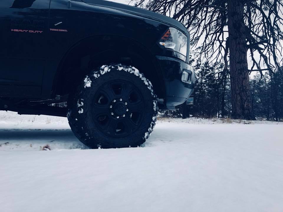 murphys towing tires 26220051 1874580356187615 8501107478566250457 n